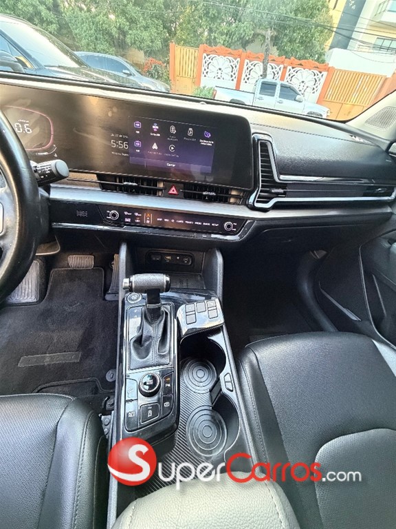 2023 Kia Sportage EX — foto 10 / 12