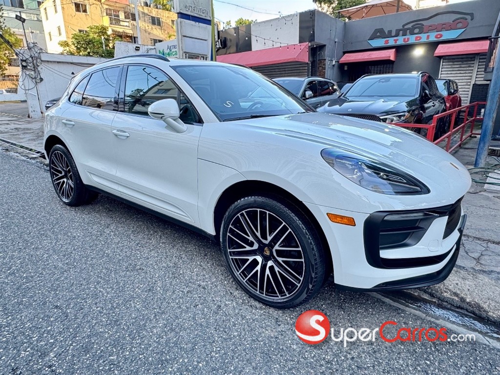 2022 Porsche Macan — foto 3 / 12