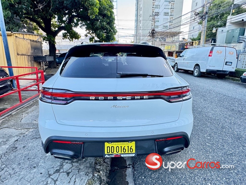 2022 Porsche Macan — foto 5 / 12