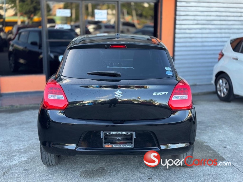 2019 Suzuki Swift — foto 4 / 10
