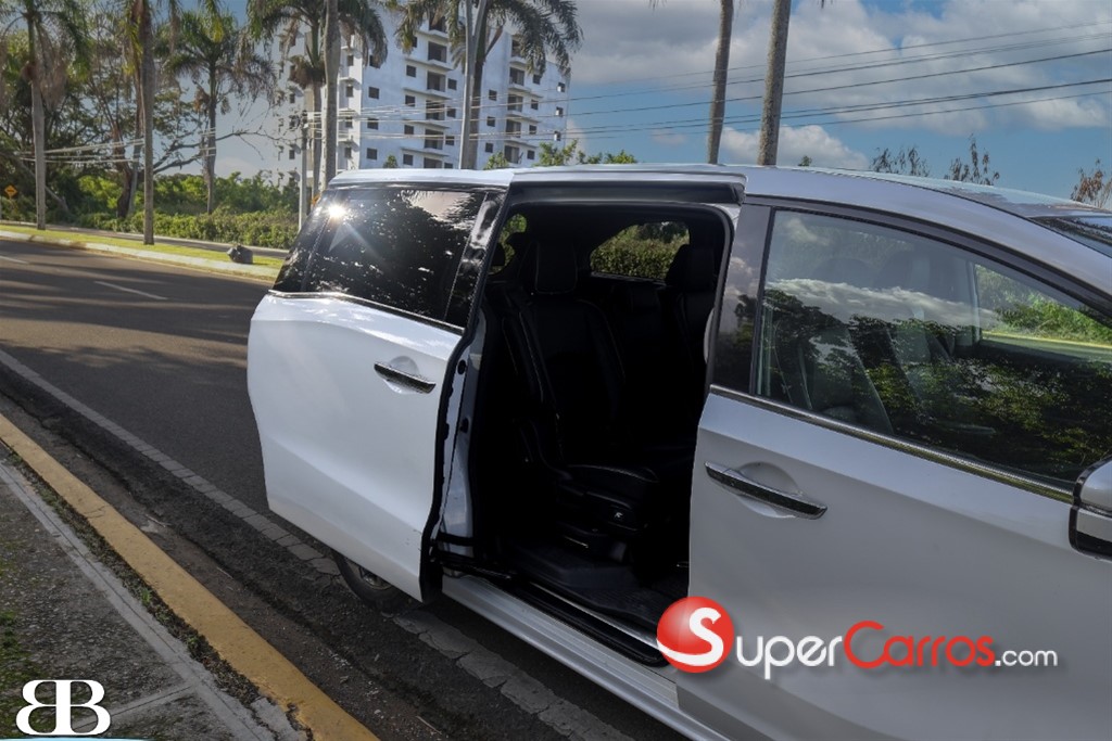 2023 Honda Odyssey Touring — foto 7 / 12