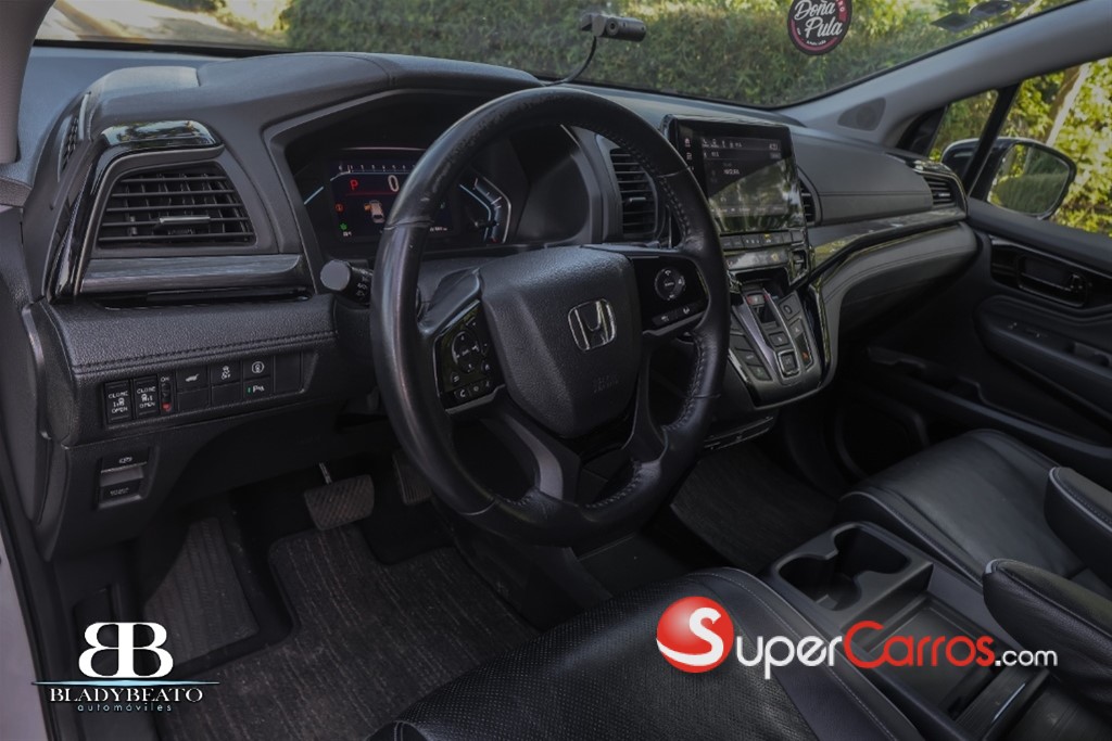 2023 Honda Odyssey Touring — foto 11 / 12