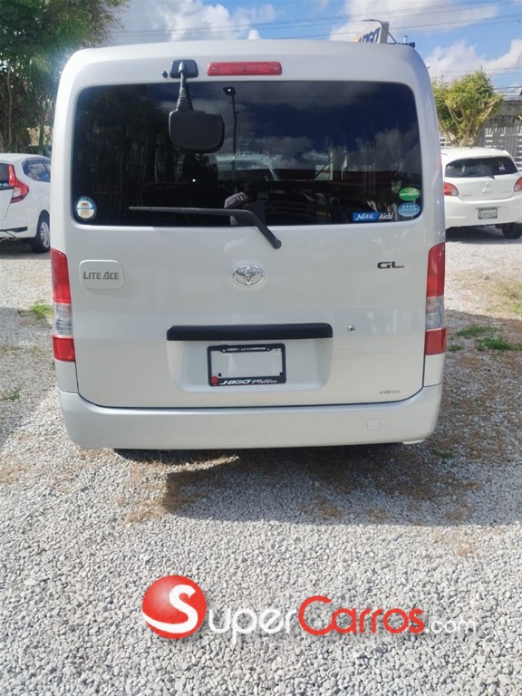 2020 Toyota Town-Ace — foto 2 / 8