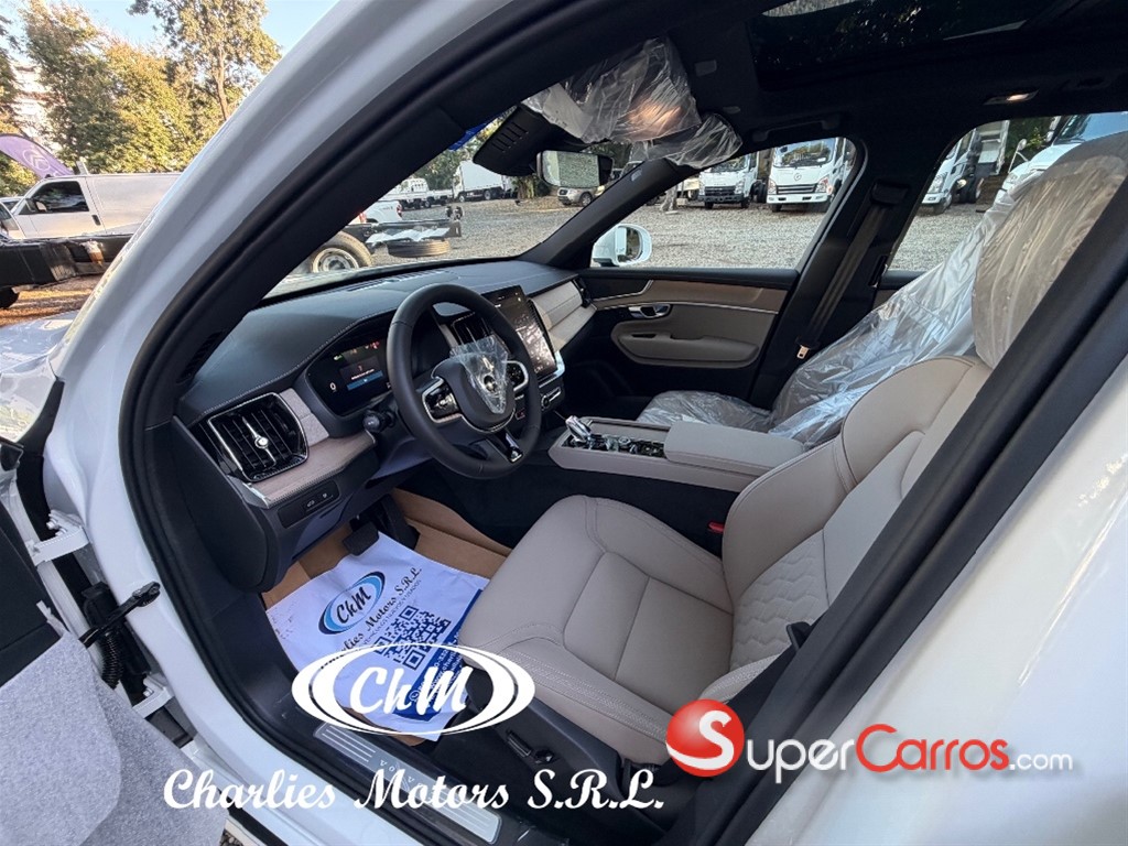 2026 Volvo XC90 RE Core — foto 5 / 11
