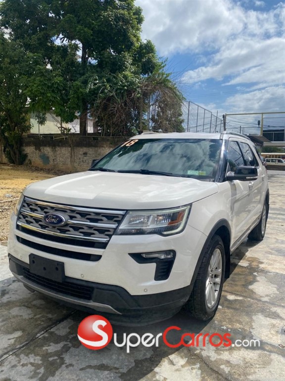 2018 Ford Explorer XLT 4WD — foto 10 / 11