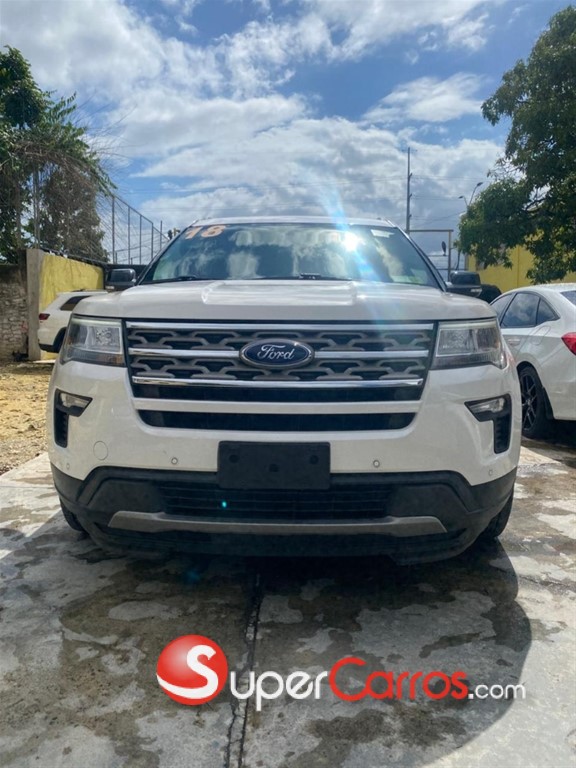 2018 Ford Explorer XLT 4WD — foto 11 / 11
