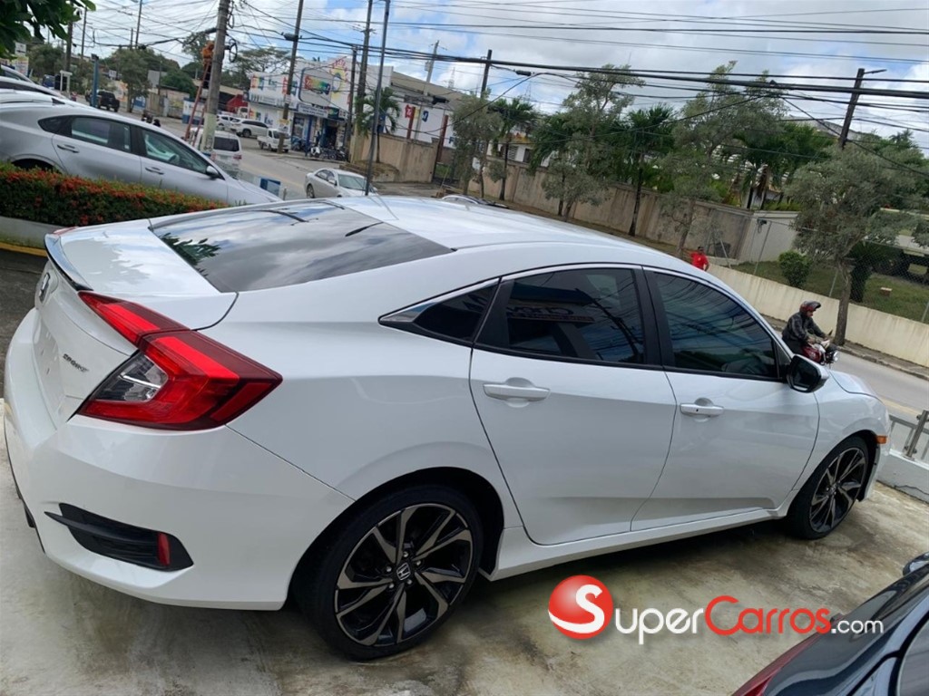 2020 Honda Civic Sport — foto 4 / 5