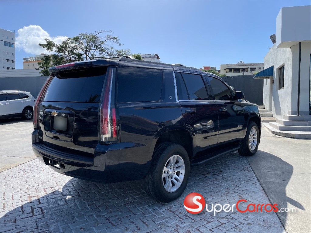 2017 Chevrolet Tahoe LT — foto 6 / 10