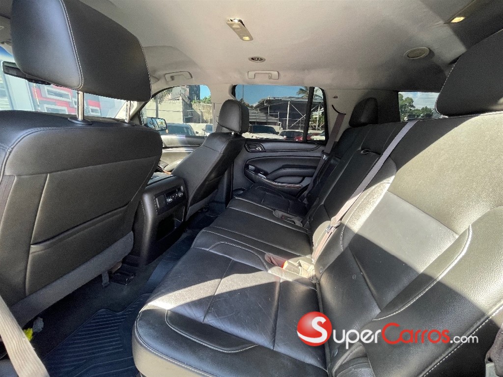 2017 Chevrolet Tahoe LT — foto 8 / 10