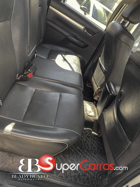 2018 Toyota Hilux — foto 2 / 12