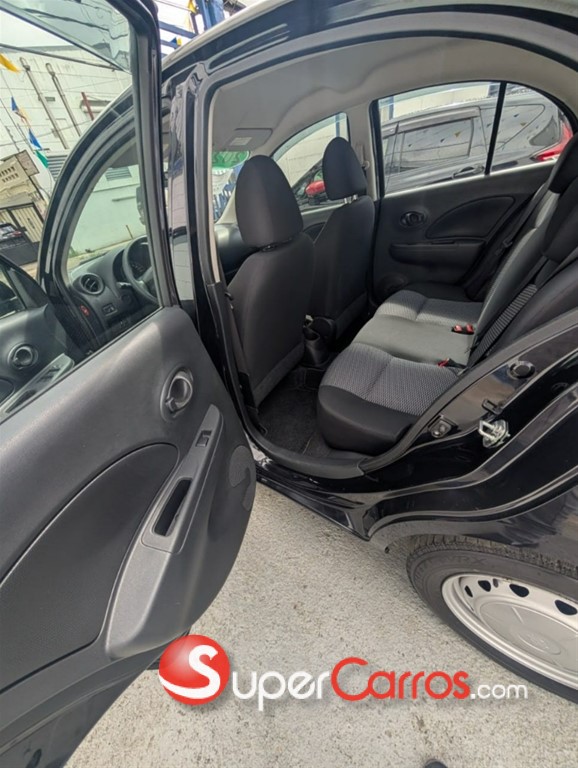 2020 Nissan March — foto 10 / 12