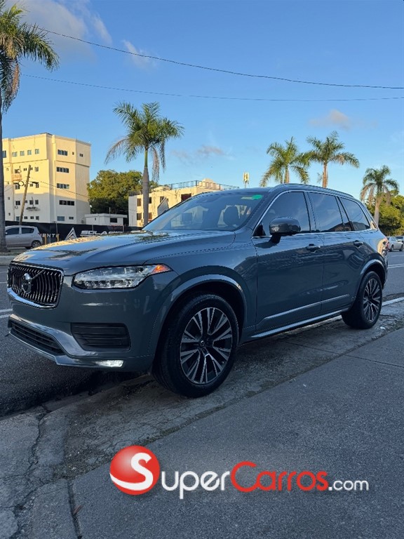 2020 Volvo XC90 Momentum T6 — foto 6 / 12