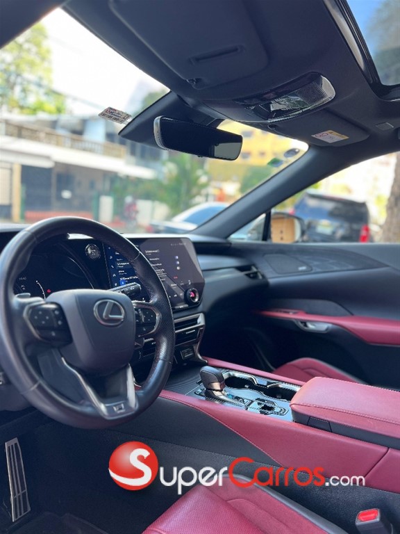 2023 Lexus RX 500H F SPORT — foto 8 / 10