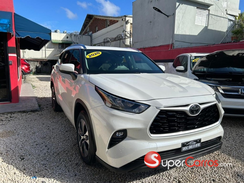 2020 Toyota Highlander XLE
