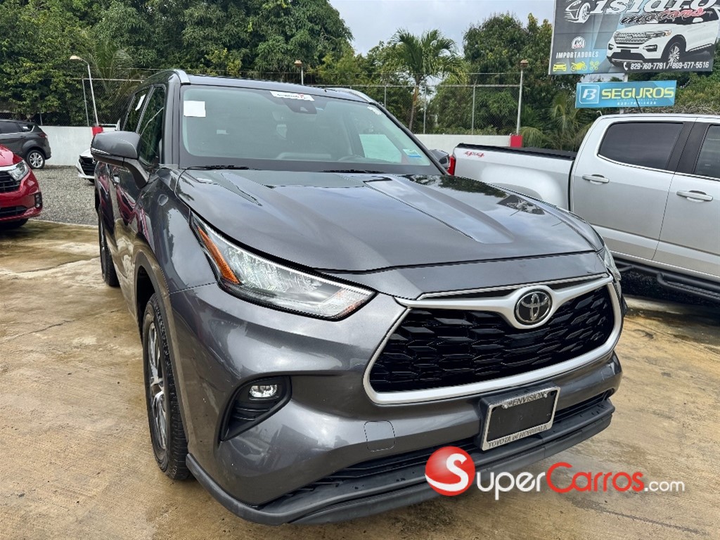 2020 Toyota Highlander XLE