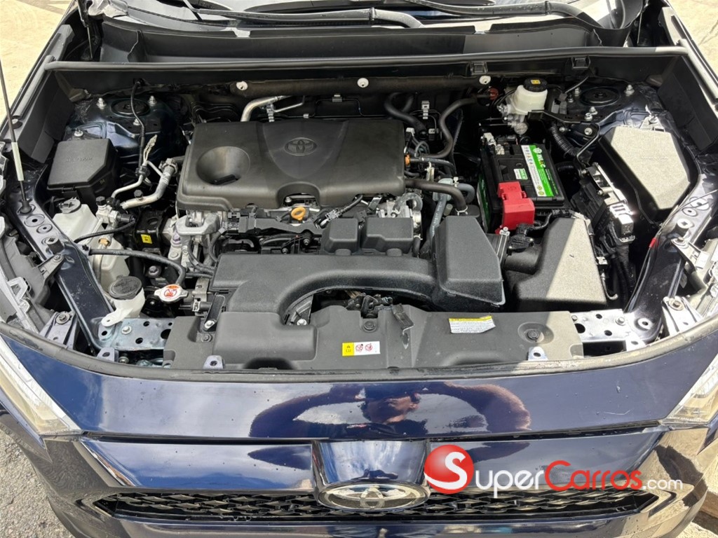 2024 Toyota RAV4 XLE Premium — foto 11 / 12