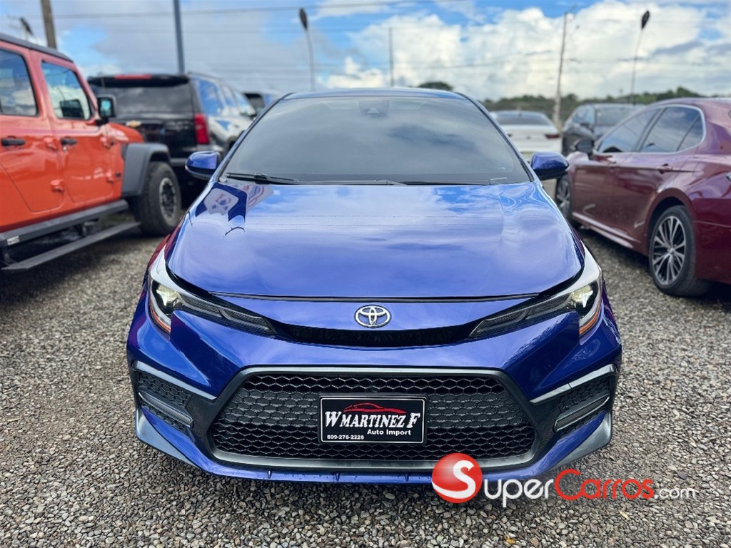 2020 Toyota Corolla SE — foto 3 / 10