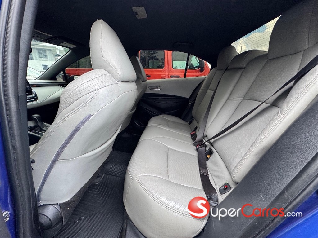 2020 Toyota Corolla SE — foto 8 / 10