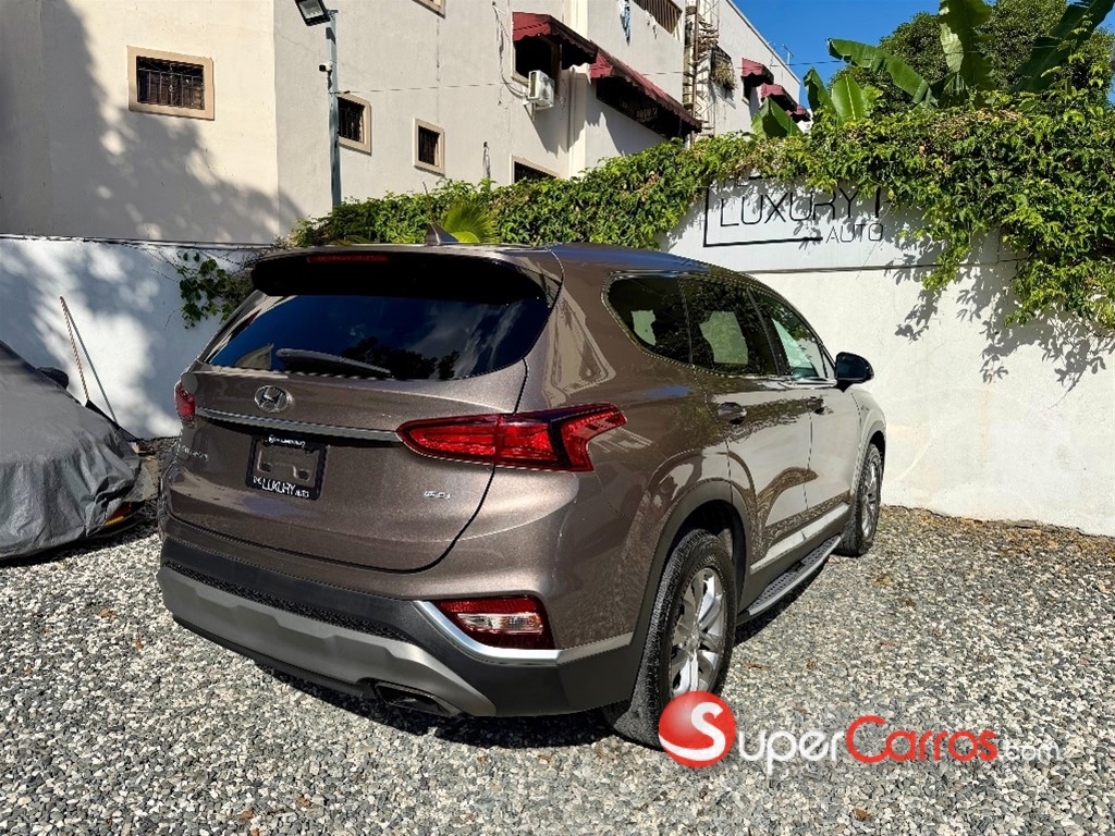 2020 Hyundai Santa Fe SEL — foto 6 / 9