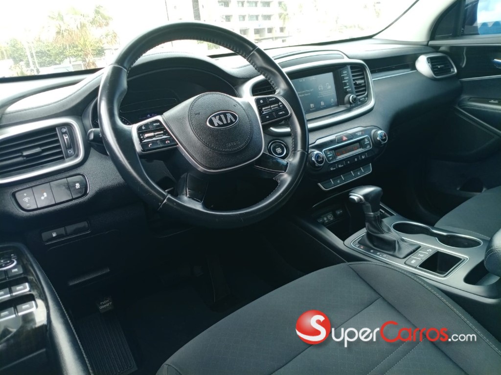 2020 Kia Sorento S — foto 4 / 12