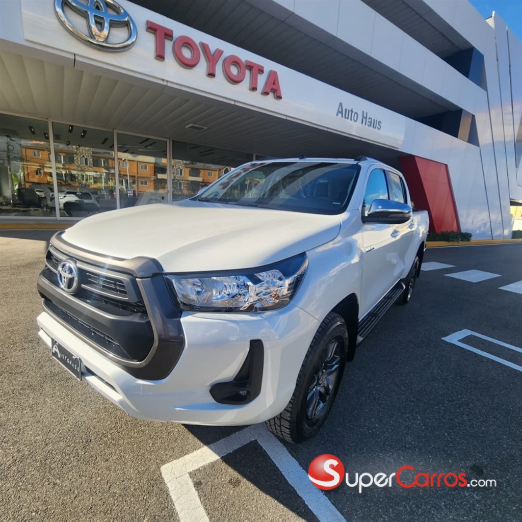 2026 Toyota Hilux — foto 4 / 7