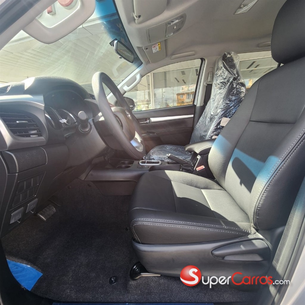 2026 Toyota Hilux — foto 5 / 7