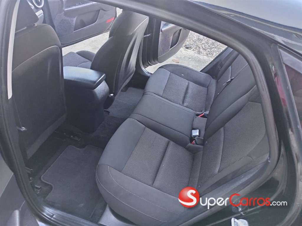 2020 Kia Forte LXS — foto 7 / 11