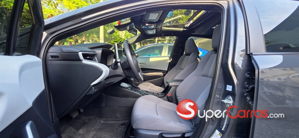 2025 Toyota Corolla SE — foto 7 / 9