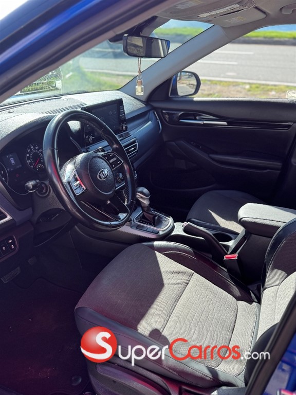 2021 Kia Seltos — foto 9 / 12