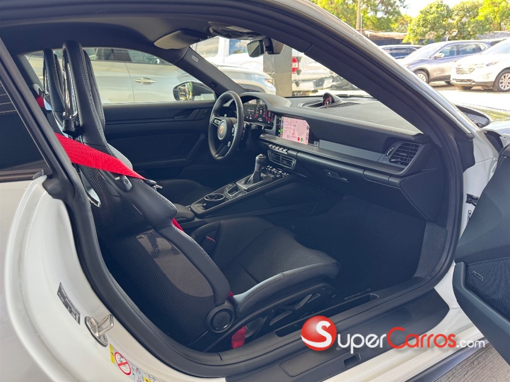 2026 Porsche 911 GT3 Touring — foto 10 / 12