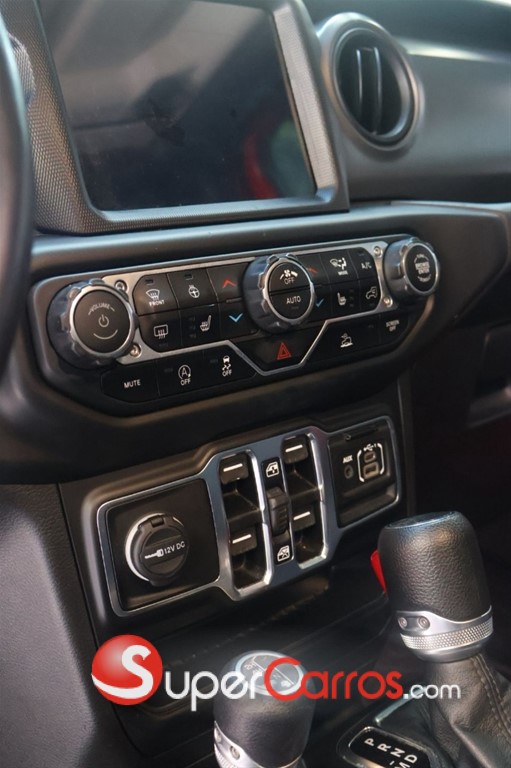 2023 Jeep Gladiator Willys — foto 4 / 7