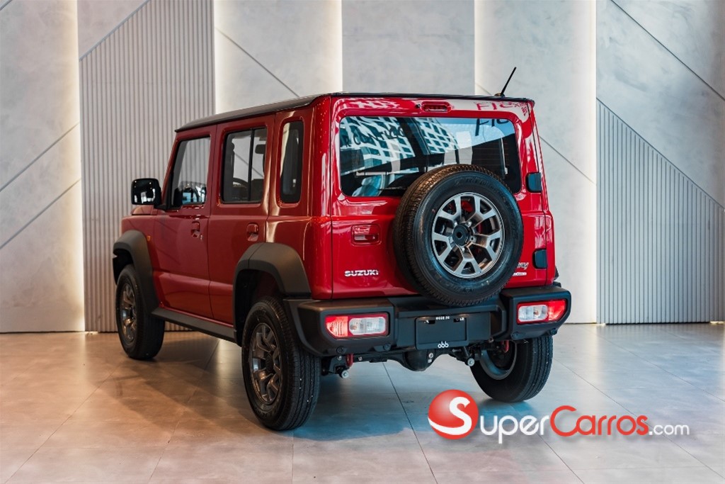 2027 Suzuki Jimny GLX — foto 4 / 11