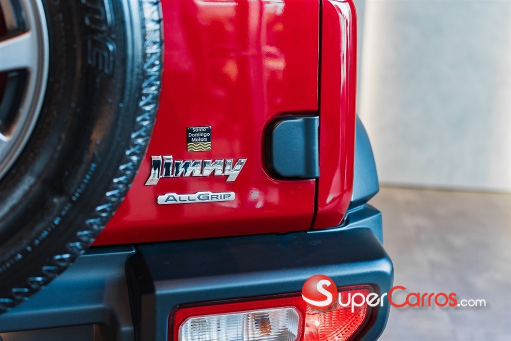 2027 Suzuki Jimny GLX — foto 6 / 11
