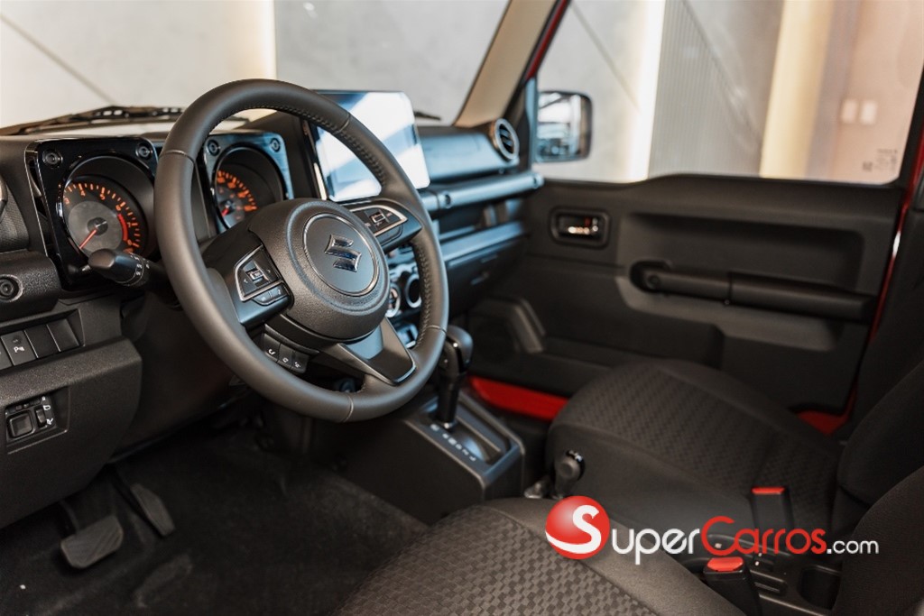 2027 Suzuki Jimny GLX — foto 7 / 11