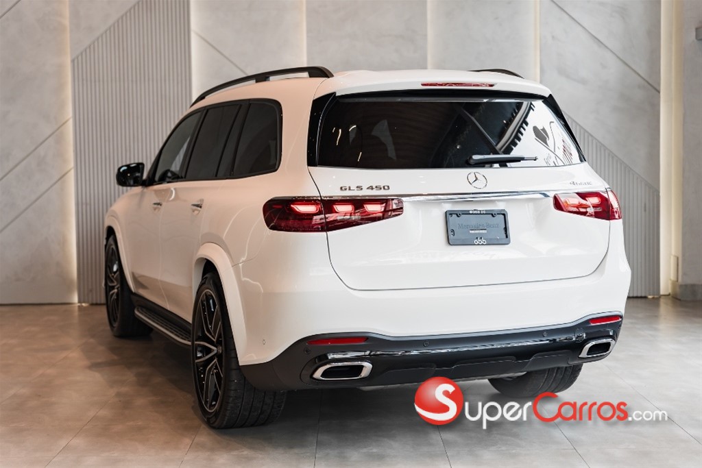 2026 Mercedes-Benz Clase GLS 450 AMG PLUS 4MATIC — foto 4 / 11