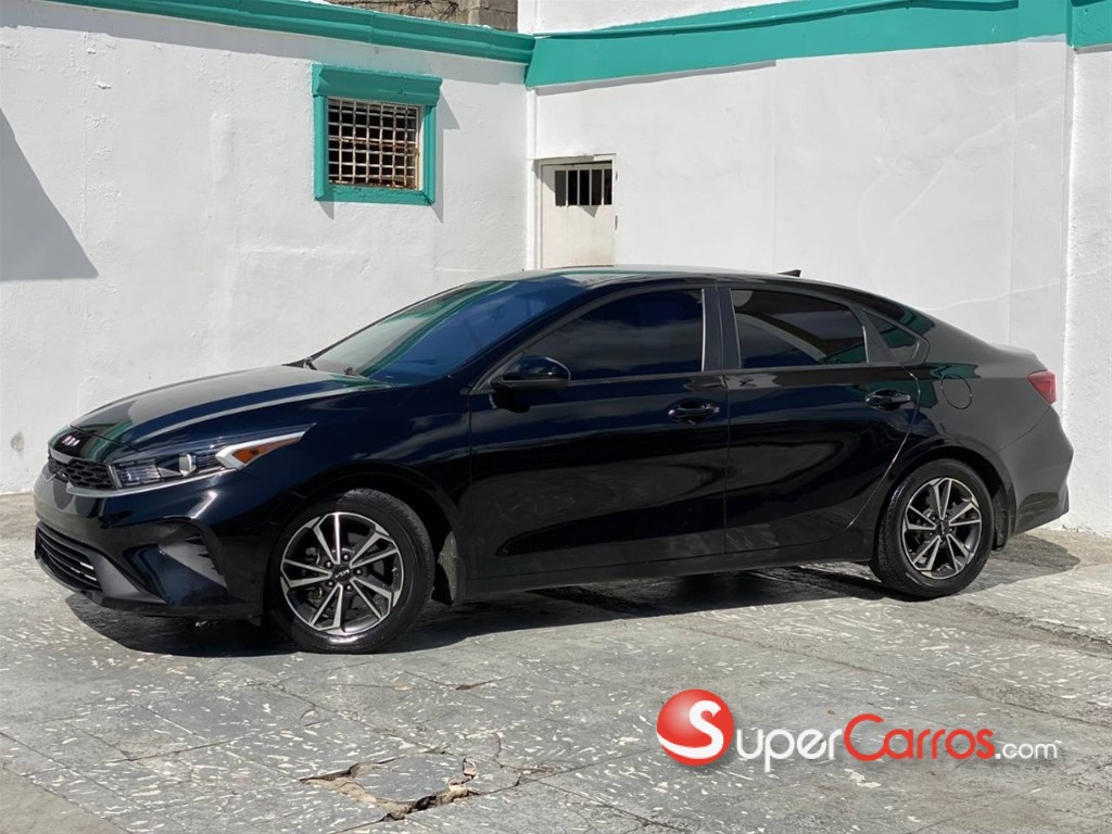 2022 Kia Forte LXS — foto 11 / 12