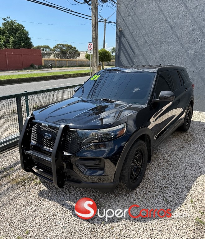 2021 Ford Explorer Police Interceptor — foto 2 / 12