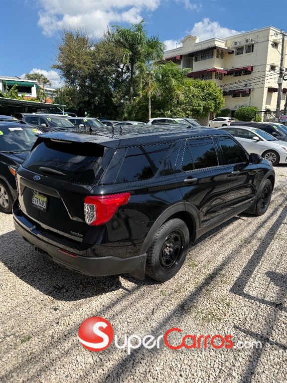 2021 Ford Explorer Police Interceptor — foto 5 / 12