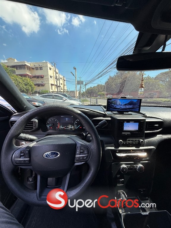 2021 Ford Explorer Police Interceptor — foto 11 / 12