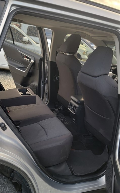 2019 Toyota RAV4 XLE — foto 3 / 12