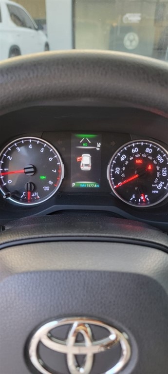 2019 Toyota RAV4 XLE — foto 11 / 12