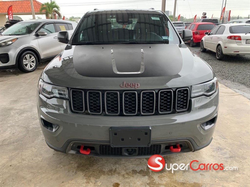 2020 Jeep Grand Cherokee Trackhawk