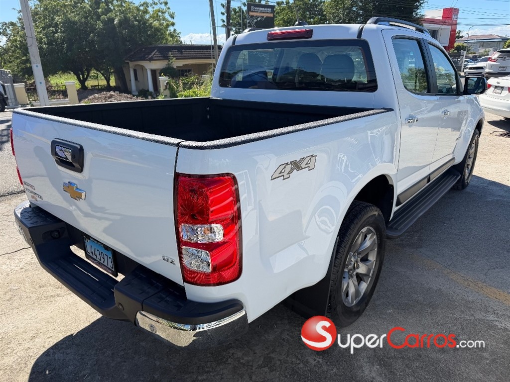 2022 Chevrolet Colorado LTZ — foto 8 / 12