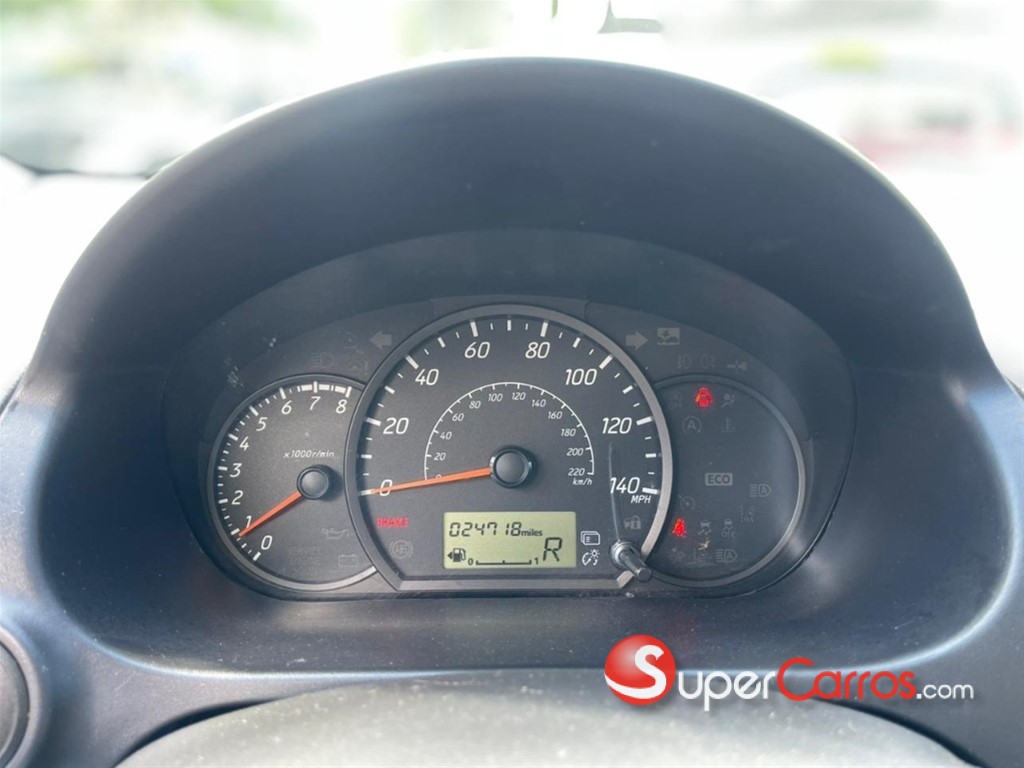 2022 Mitsubishi Motors Mirage ES — foto 9 / 11