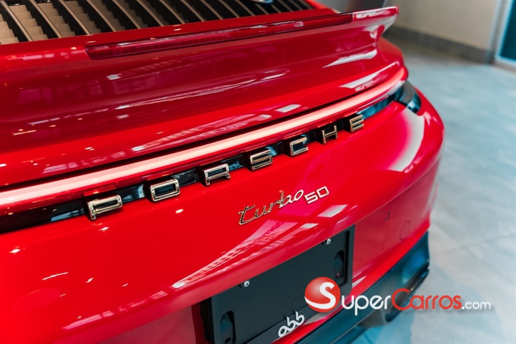 2025 Porsche 911 Turbo 50 Aniversario — foto 5 / 12