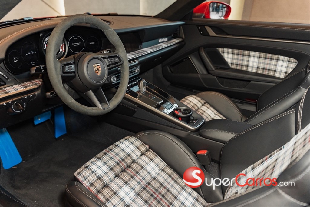 2025 Porsche 911 Turbo 50 Aniversario — foto 6 / 12