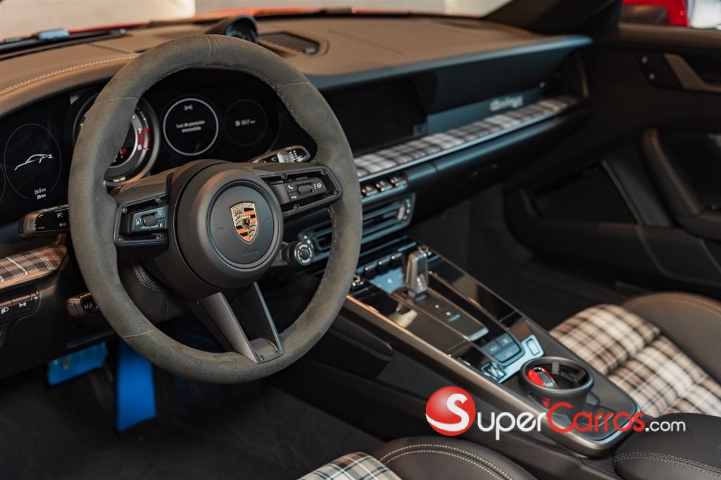 2025 Porsche 911 Turbo 50 Aniversario — foto 7 / 12