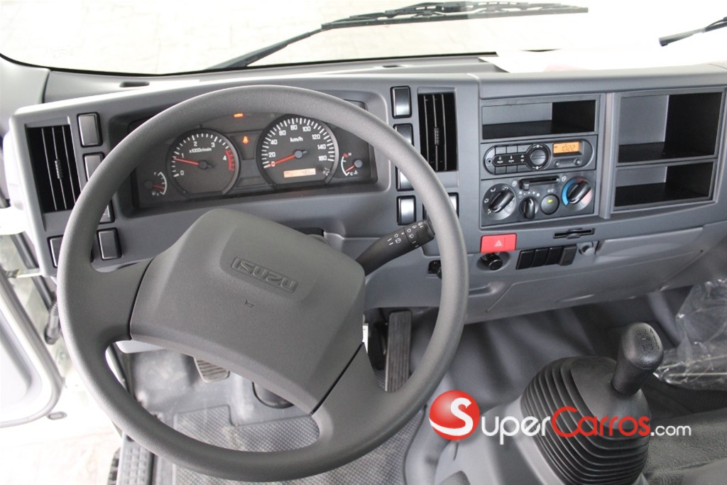 2027 Isuzu NQR 18 Pies — foto 6 / 7