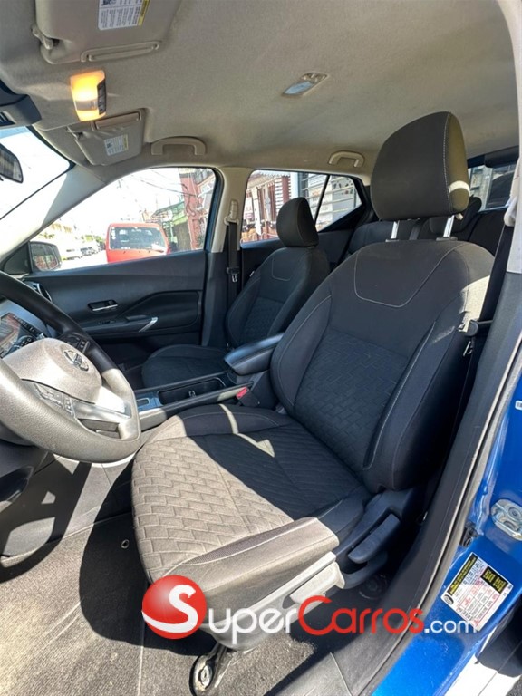 2021 Nissan Kicks SV — foto 6 / 10