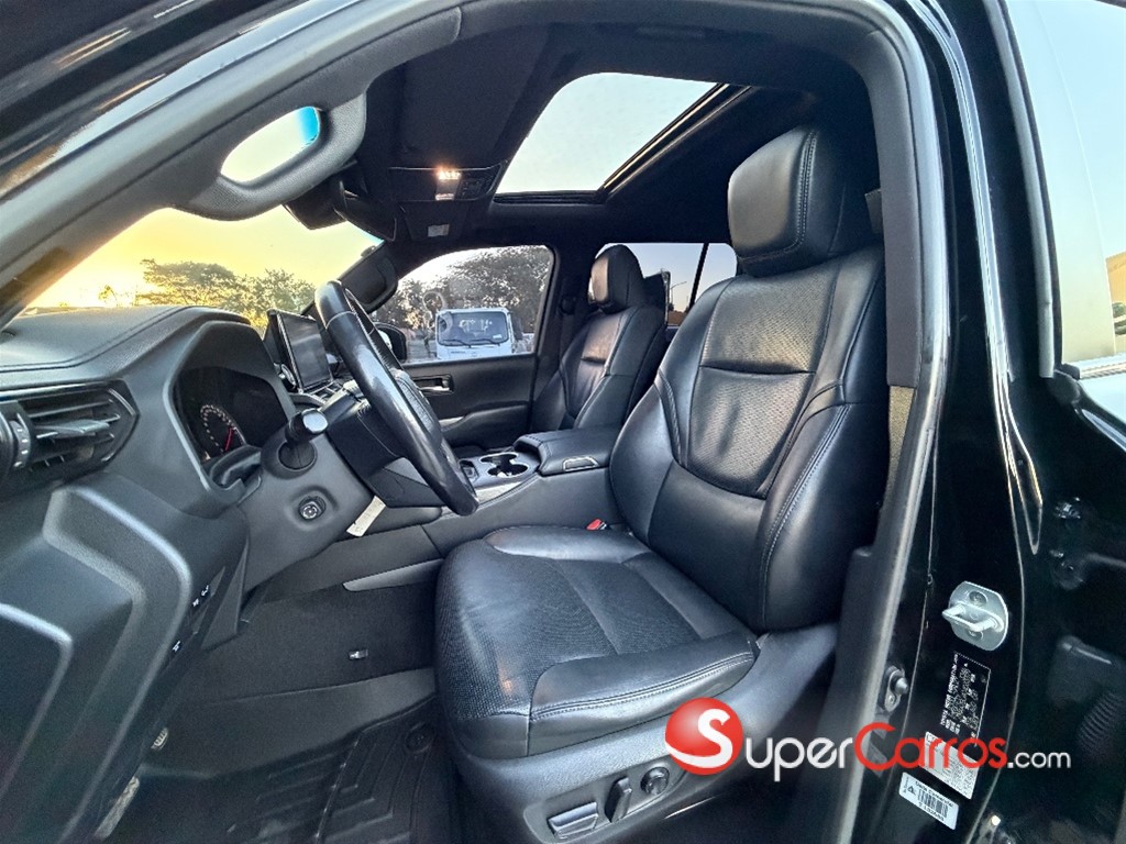 2023 Toyota Land Cruiser 70 ANIVERSARIO — foto 7 / 9